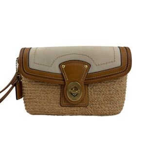 Coach Straw Summertime Clutch Wristlet Bag Natural Leather Trim Turnlock Coastal